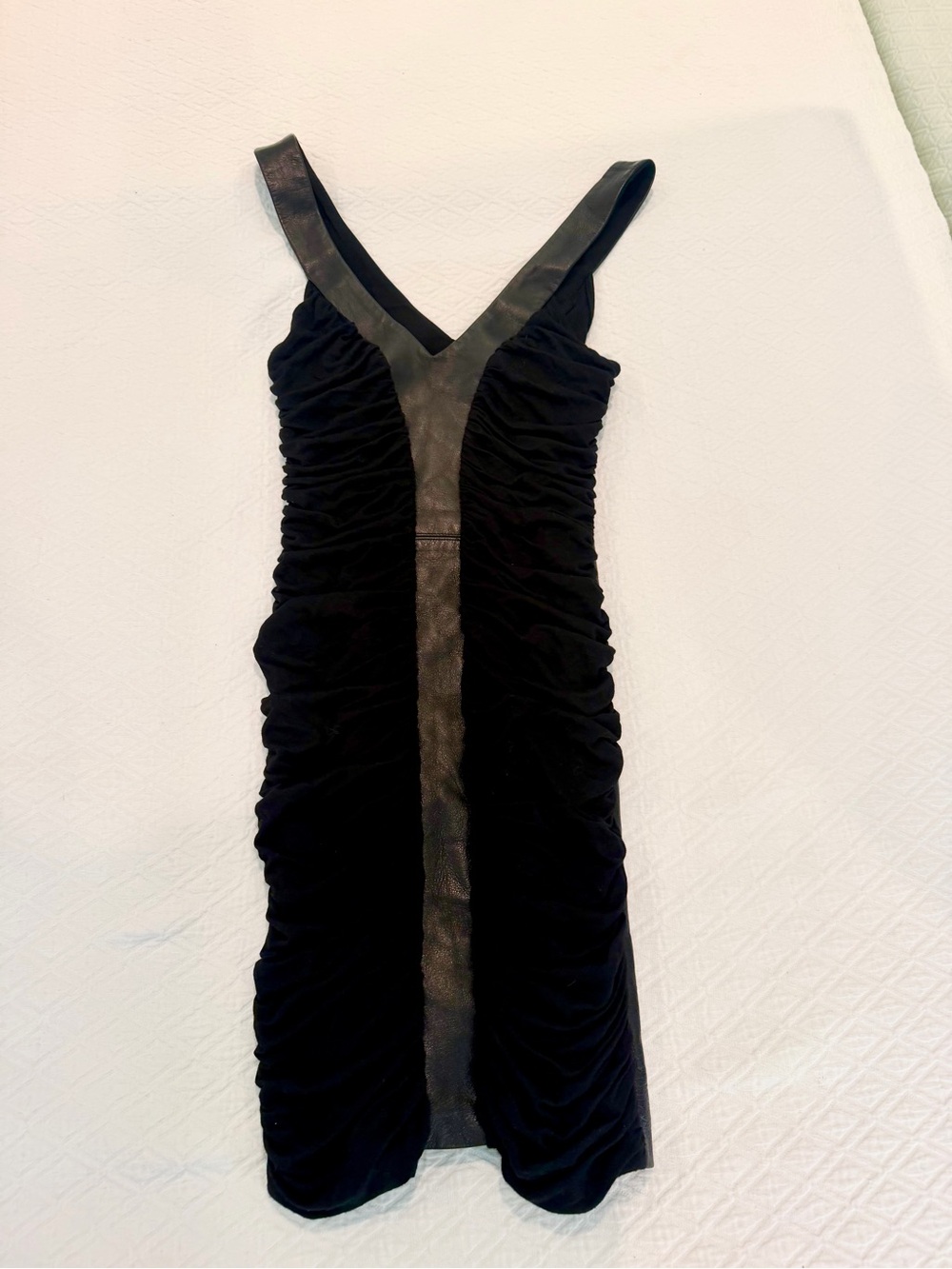 bebe Black V‑Neck Ruched Bodycon Dress with Faux Leather Trim